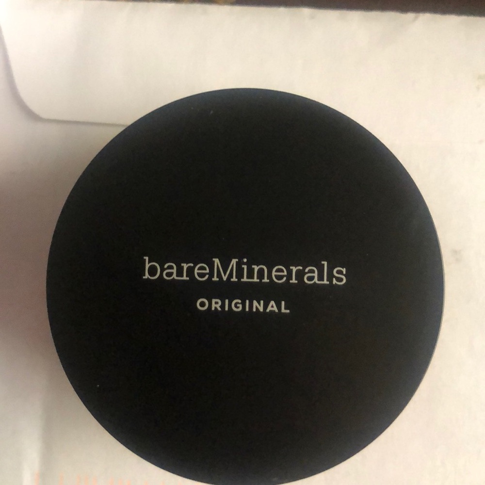 NWT Bare Minerals Matte Foundation